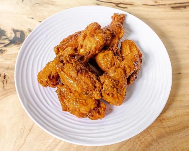 Bone-in-Wings (10).