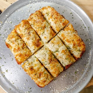 Italian Deep Dish Cheese Bread